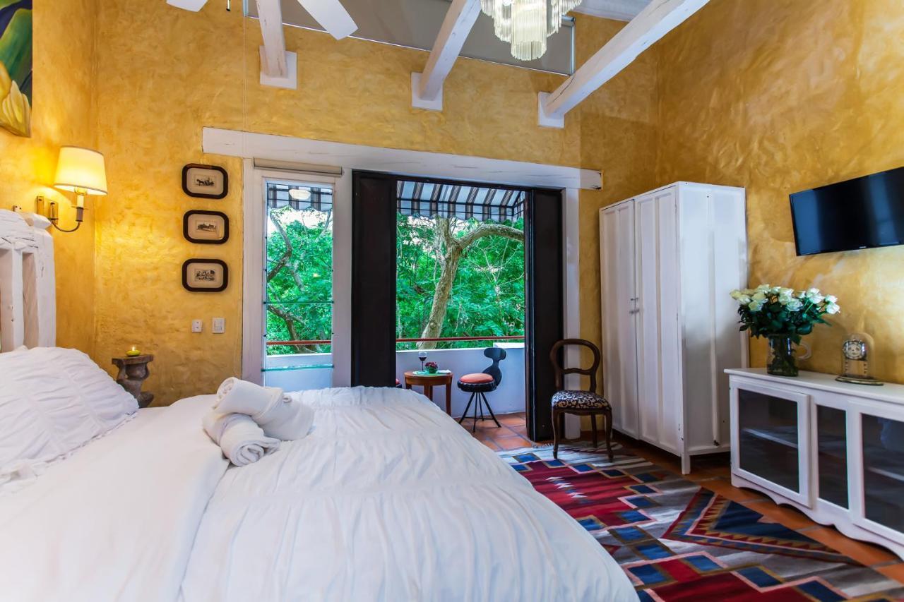Garlands Del Rio Riverside Boutique Hotel Пуерто Валярта Екстериор снимка