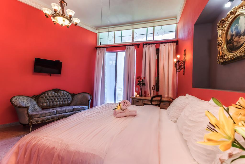 Garlands Del Rio Riverside Boutique Hotel Пуерто Валярта Екстериор снимка